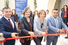Սիսիանում բացվեց Քաղաքացիների սպասարկման վերանորոգված գրասենյակը Սիսիանում բացվեց Քաղաքացիների սպասարկման վերանորոգված գրասենյակը