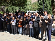 ՑՈՒՑԱՀԱՆԴԵՍ ՄԵՂՐԻՈՒՄ՝ ՆՎԻՐՎԱԾ ԴՐԱՄԻ ՊԱՏՄՈՒԹՅԱՆԸ ՑՈՒՑԱՀԱՆԴԵՍ ՄԵՂՐԻՈՒՄ՝ ՆՎԻՐՎԱԾ ԴՐԱՄԻ ՊԱՏՄՈՒԹՅԱՆԸ