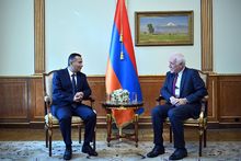 Հանրապետության նախագահն ընդունել է Սյունիքի մարզպետին