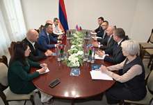 Սյունիքի մարզպետ Ռոբերտ Ղուկասյանը հանդիպել է ՀՀ-ում ՌԴ դեսպանին